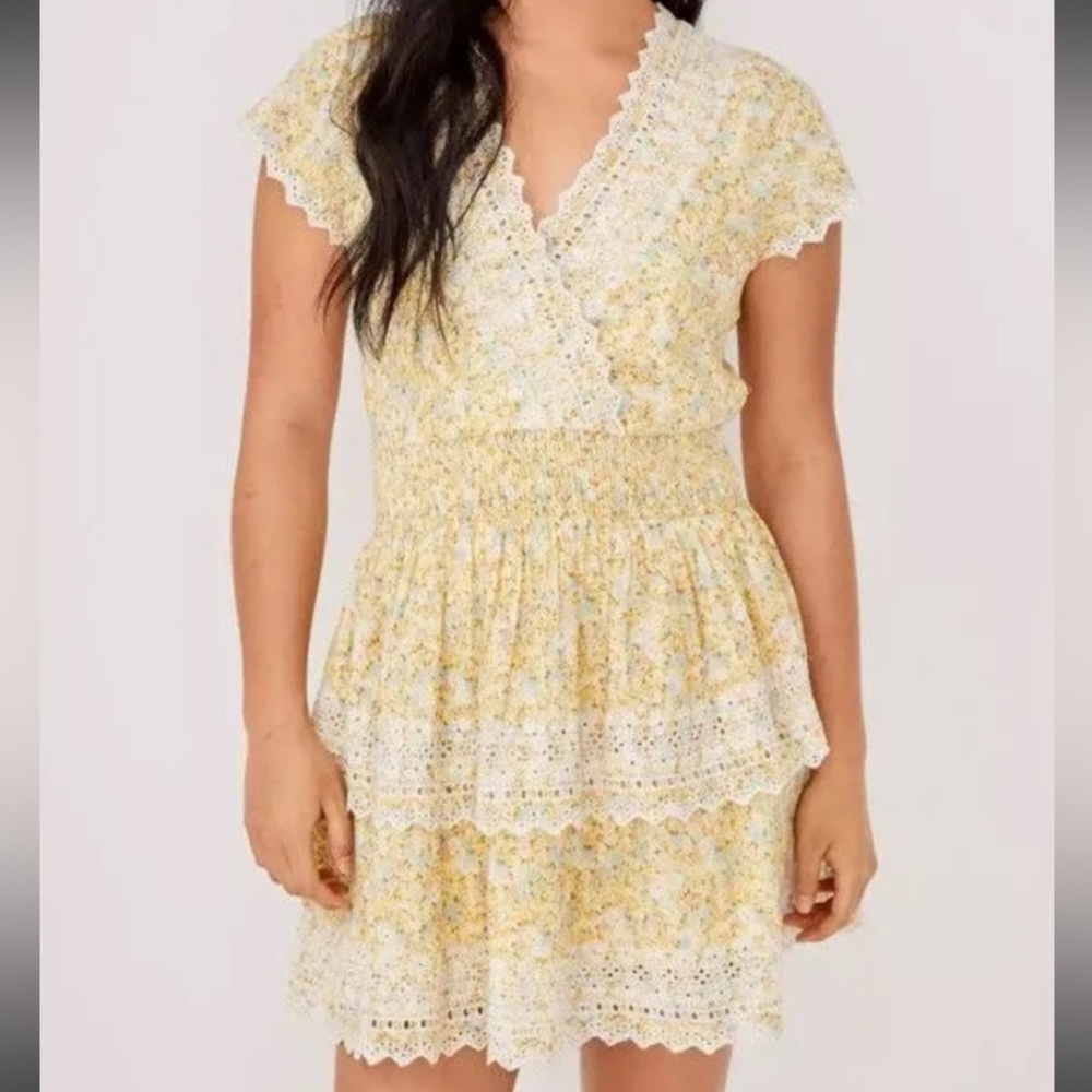 Women’s dress